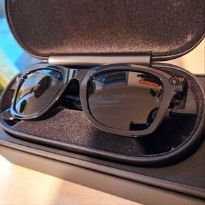 Ray-Ban Stories 🕶 Facebook Meta Wayfarer Glasses classic Shiny Black Size L